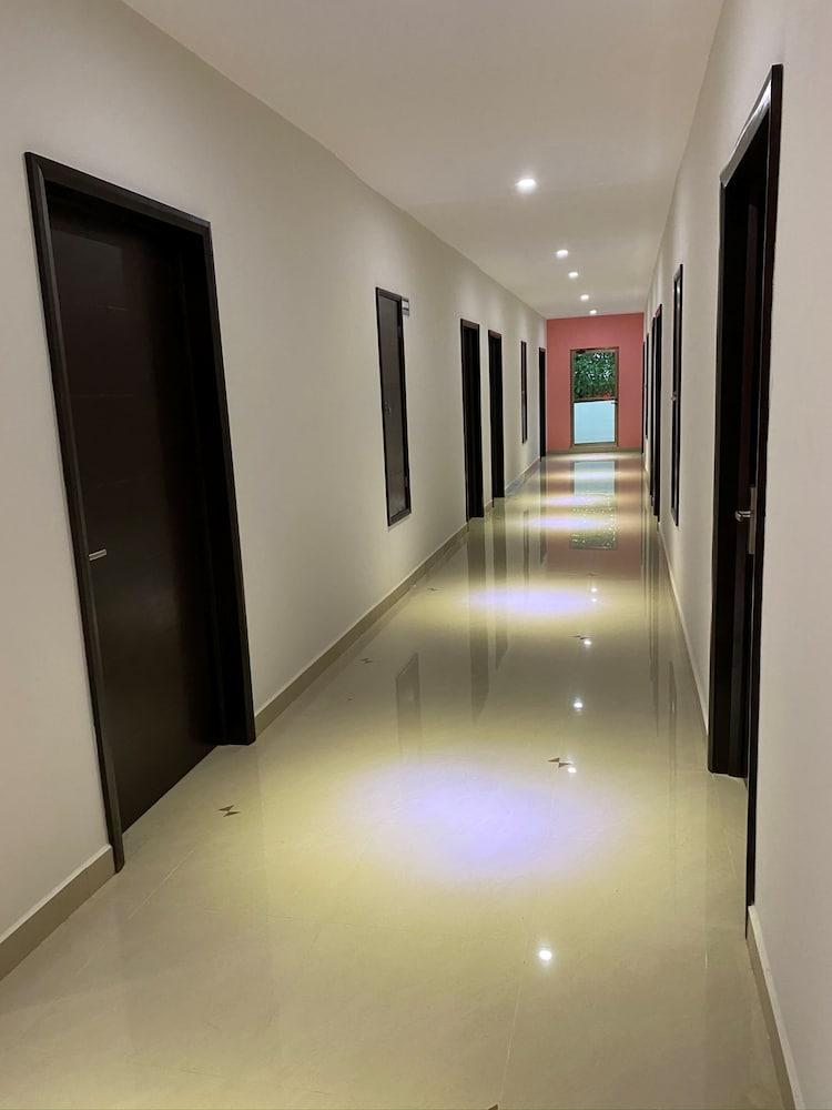 Hotel Ambra ปลายาเดลการ์เมน ภายนอก รูปภาพ